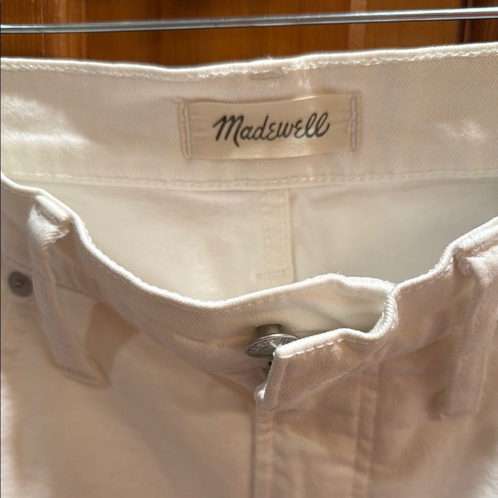 Madewell Classic White Denim - Picture 2 of 6